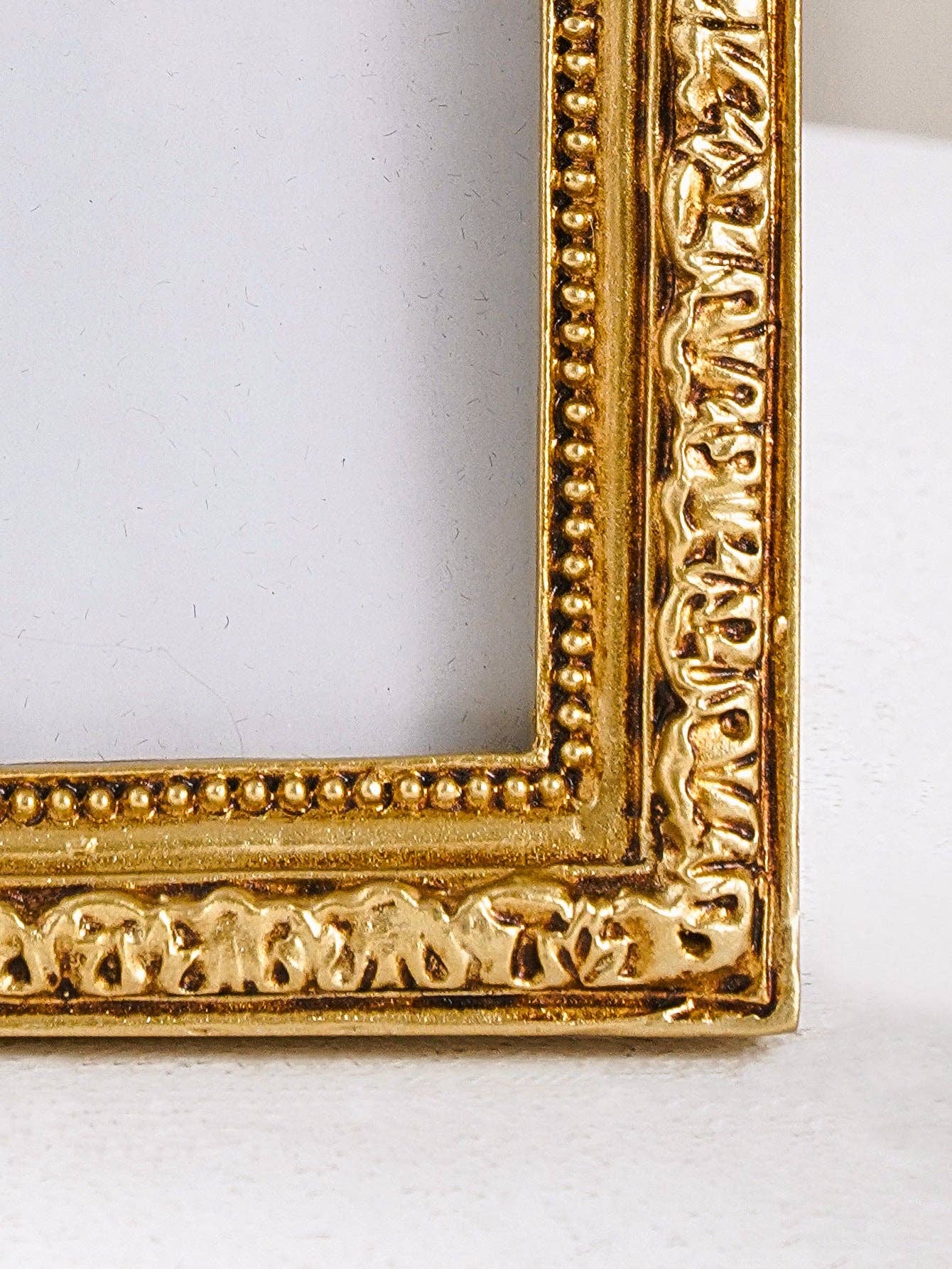 Vagabond Vintage - Ornate Gold Arch Photo Frame