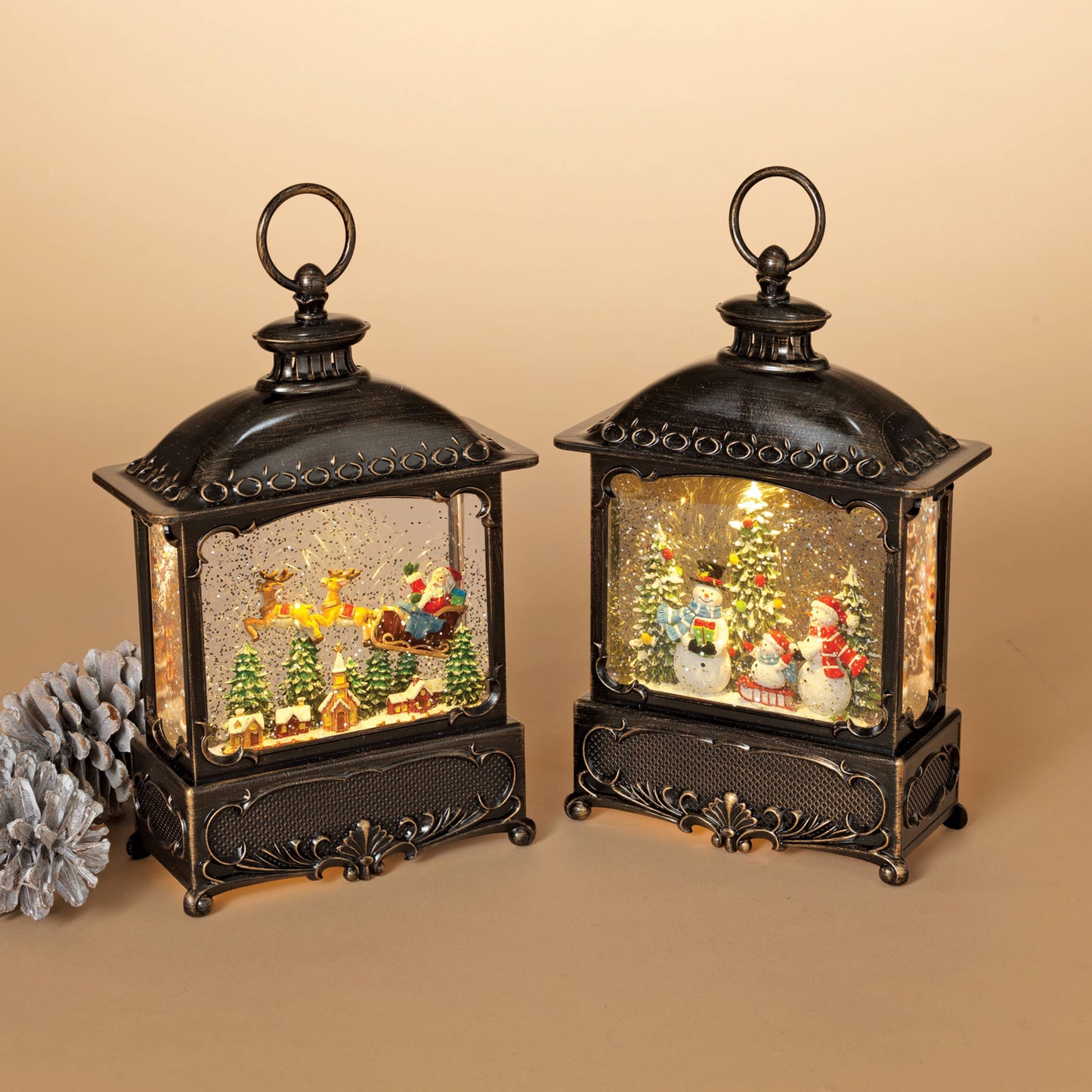 Lighted Spinning Water Globe w/ Holiday Scene