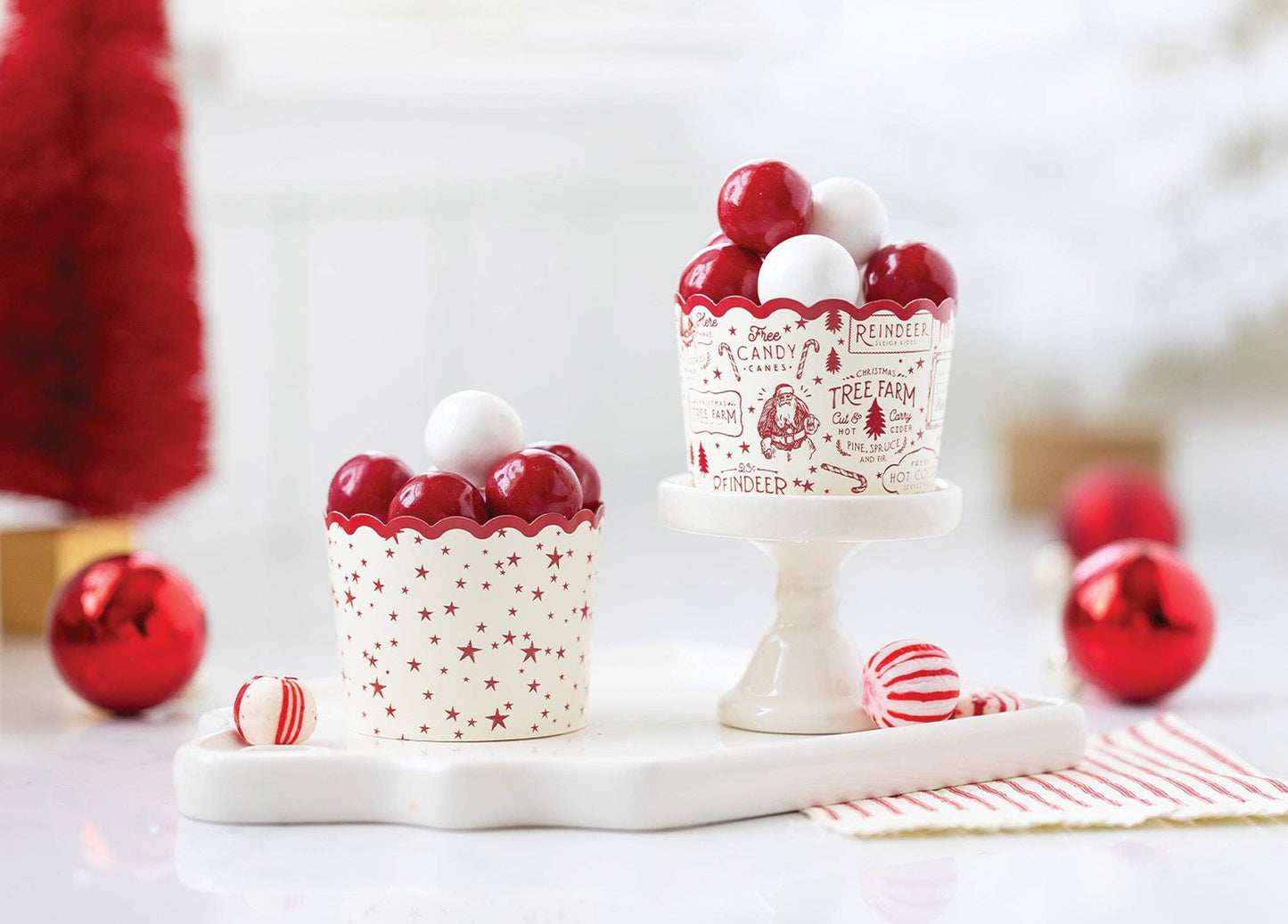 PLCC1002 - Red Stop Here Stars Food Cup (50 pcs)