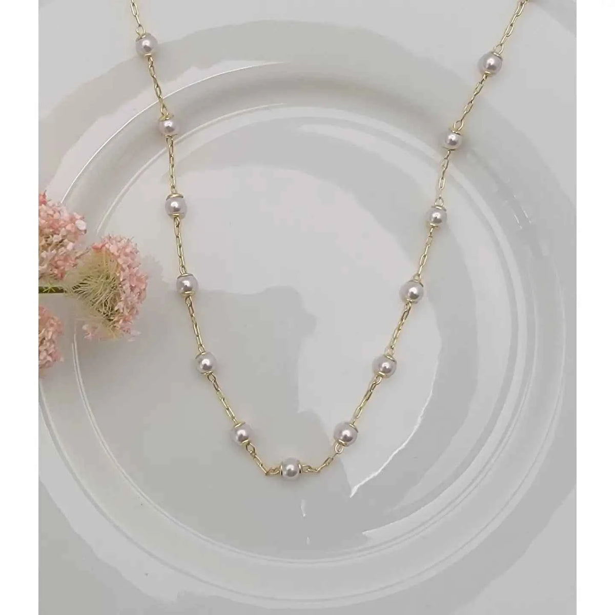 Small White Pearls Chain Necklace