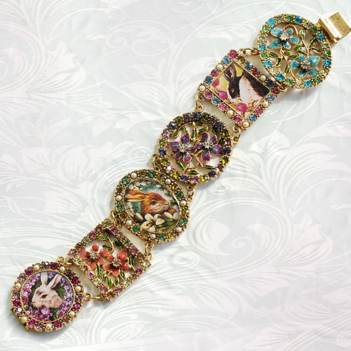 Garden of Bunnies Necklace