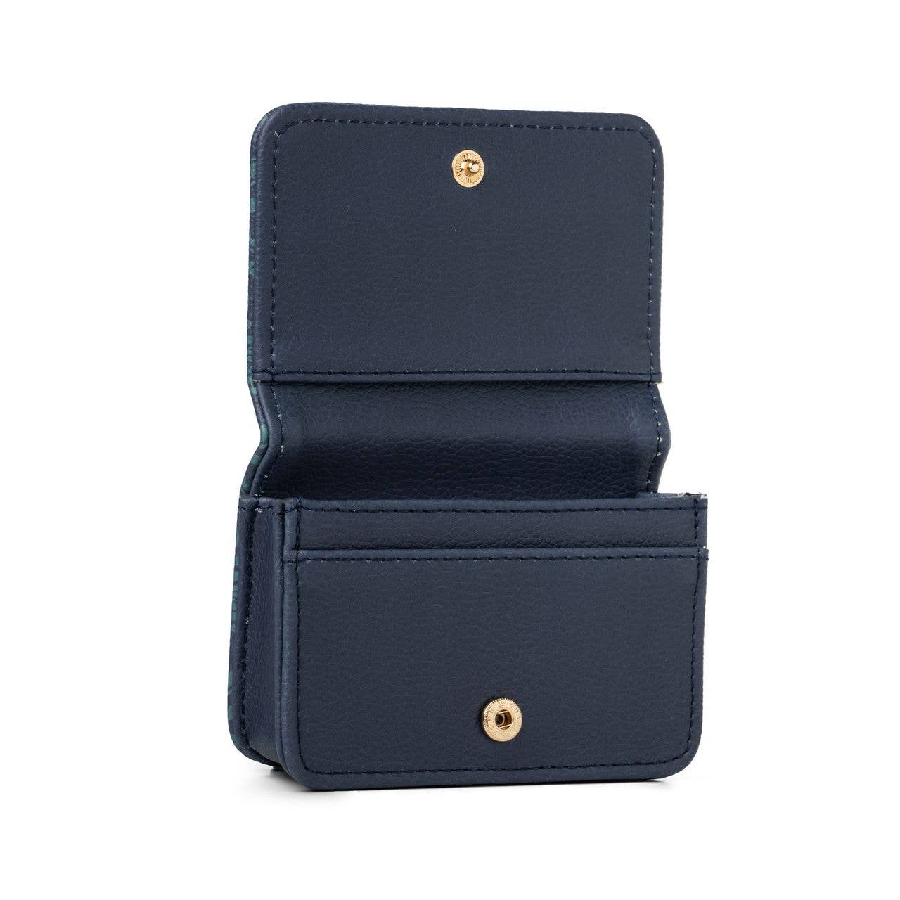 Essentials Wallet