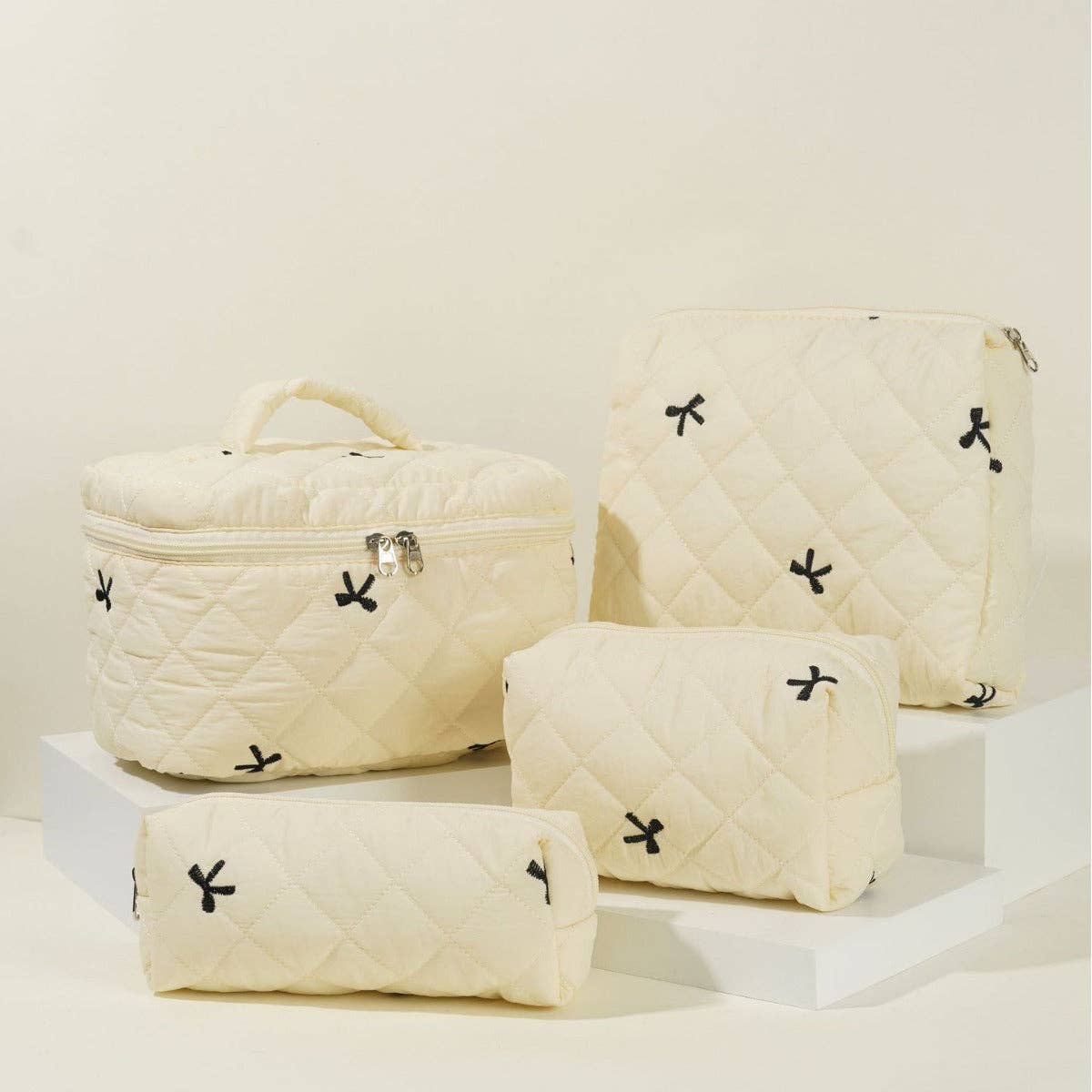 Bows Print Large Capacity Cosmetic Bag