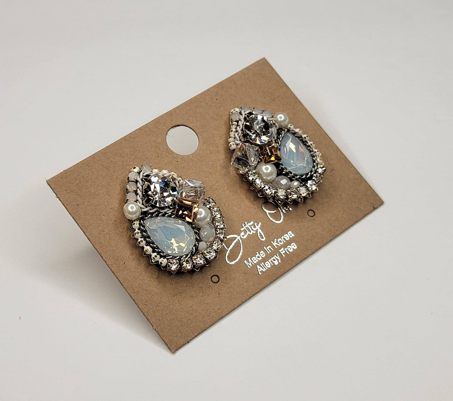 Handmade Post Earring-Pearl and White