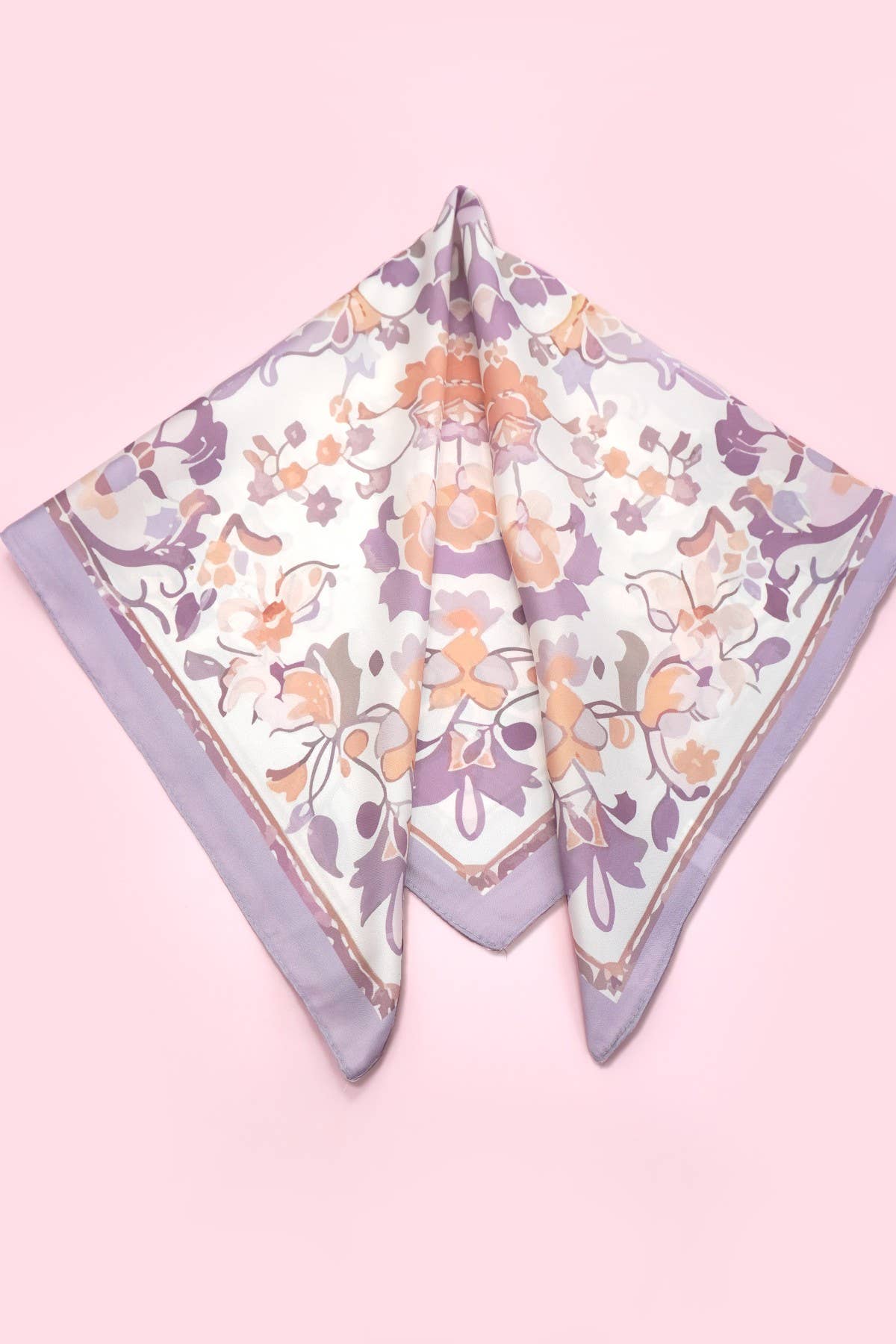 BUFANDA BANDANA DE TACTO SEDOSO CON ESTAMPADO TRADICIONAL
