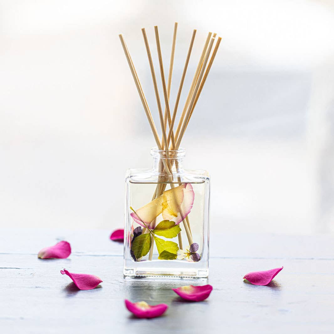 4oz Botanical Reed Diffuser - Blushing Rosewood