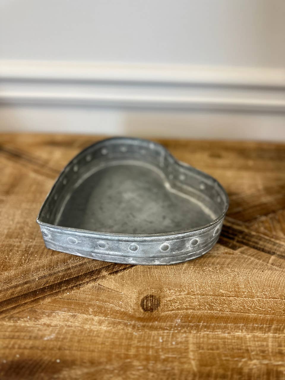 Metal Heart Tray - Set of 3
