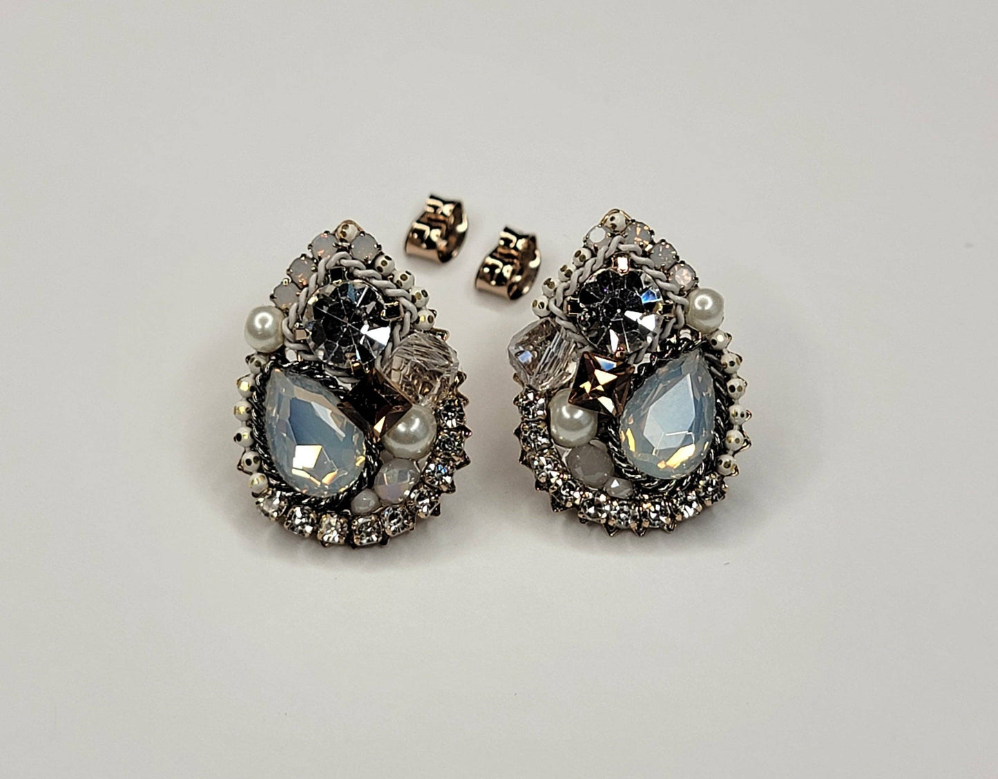 Handmade Post Earring-Pearl and White