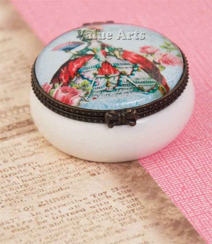 Vintage Beauty Ceramic Keepsake Box