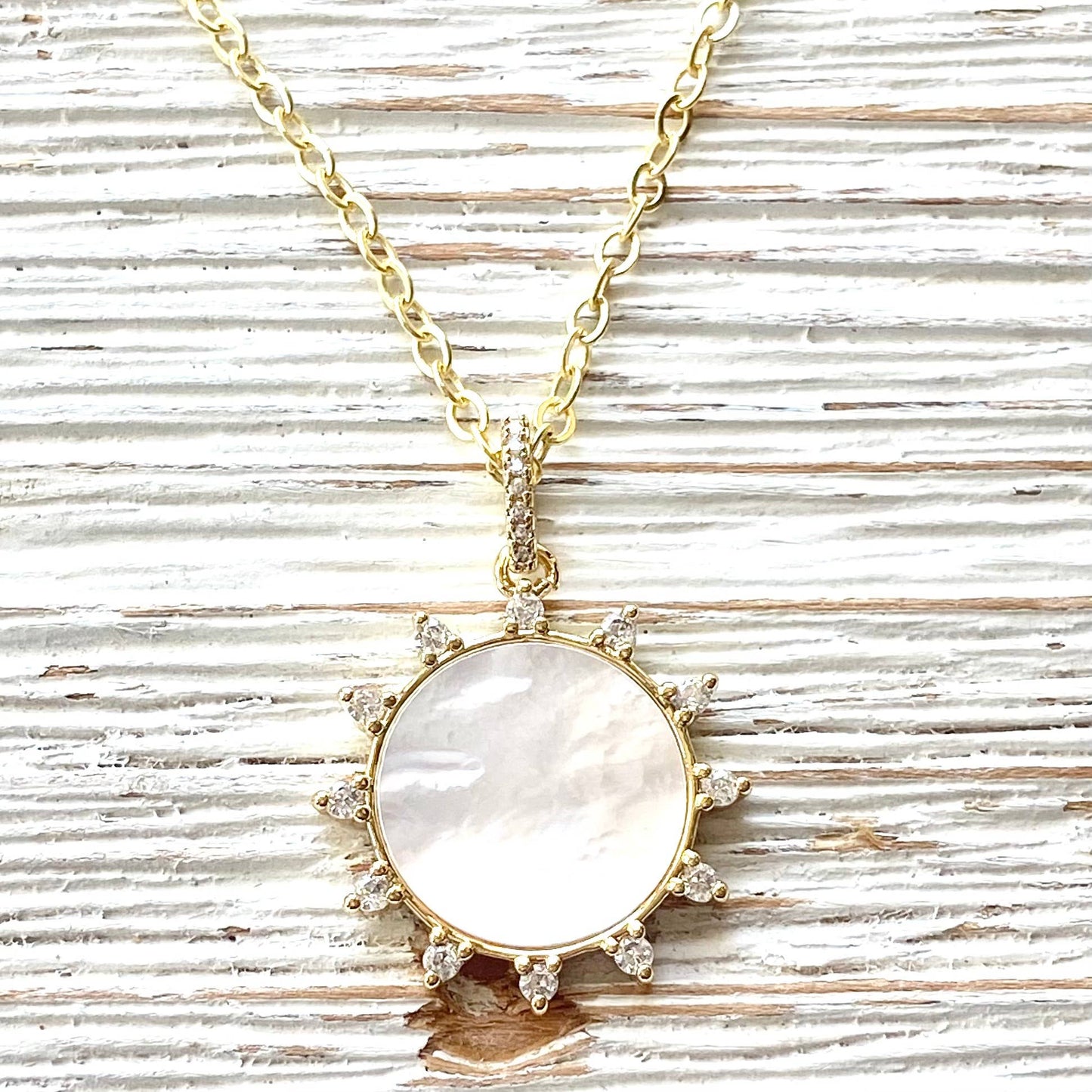 Sun sunburst pearl crystal necklace