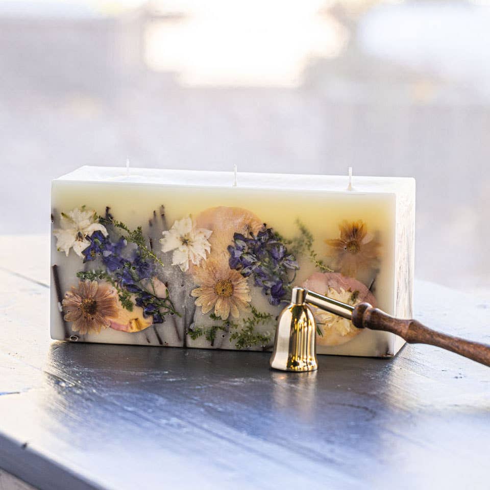 Brick Botanical Candle - Vanilla Rain