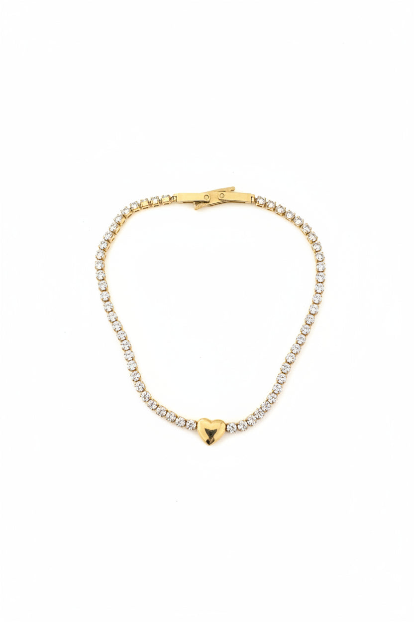 Dainty Heart Clasp Bracelet