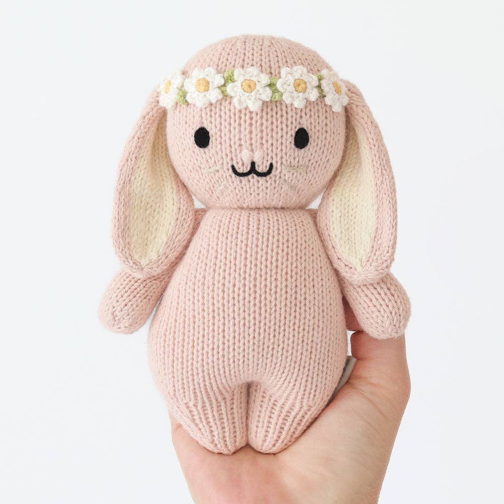 Baby bunny (rose/ivory floral)