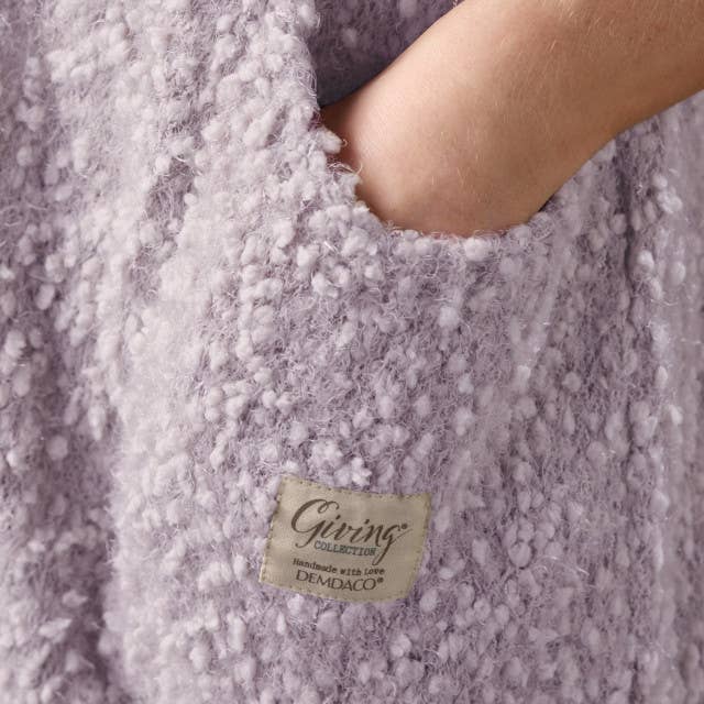 Giving Shawl Lt Purple