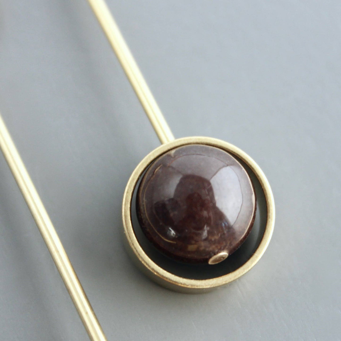 Geometric brown agate and brass earrings