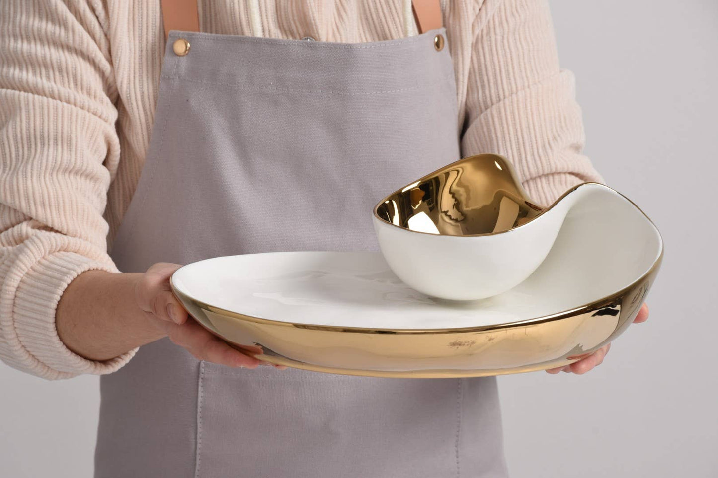 Chip & Dip Set Gold Trim