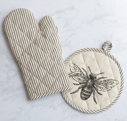 Oven Mitt And Pot Holder