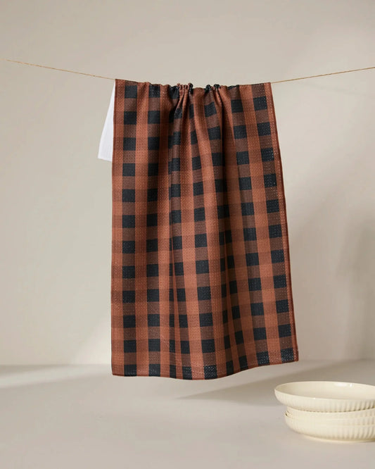 Geometry Dinner Napkin Set: Fall Gingham