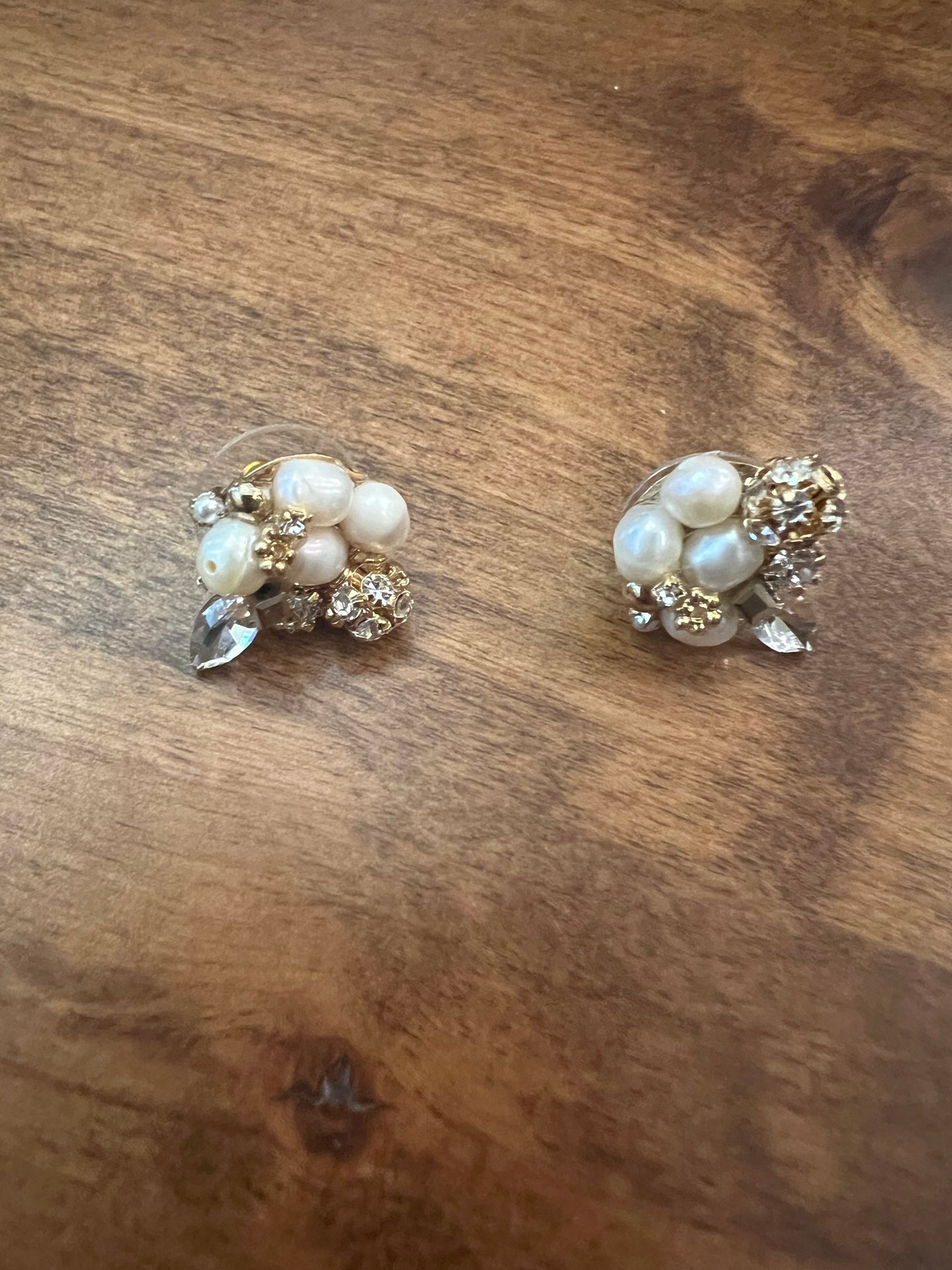 Fresh Water Pearl Earrings