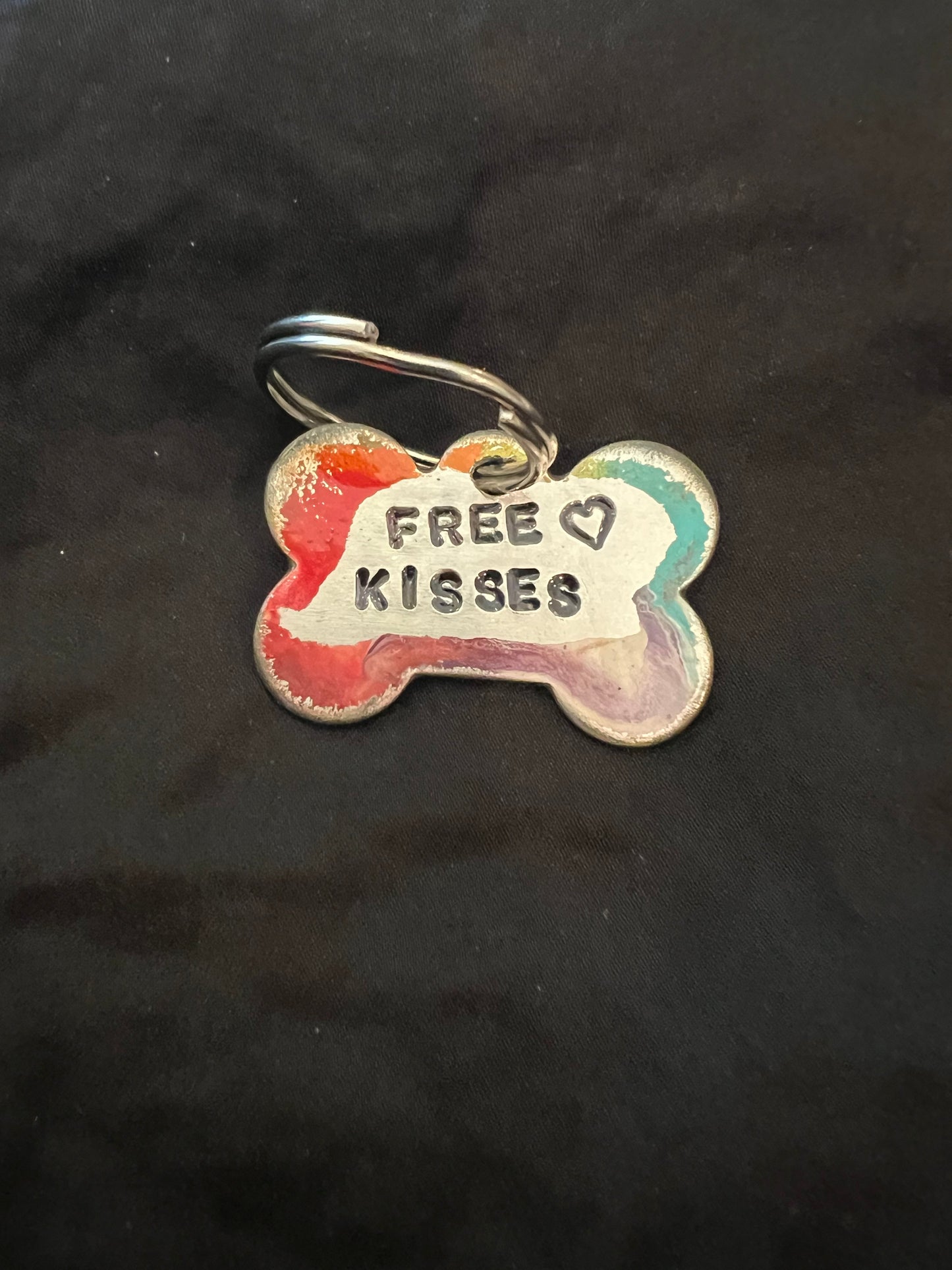 PetTag SD: Free Kisses