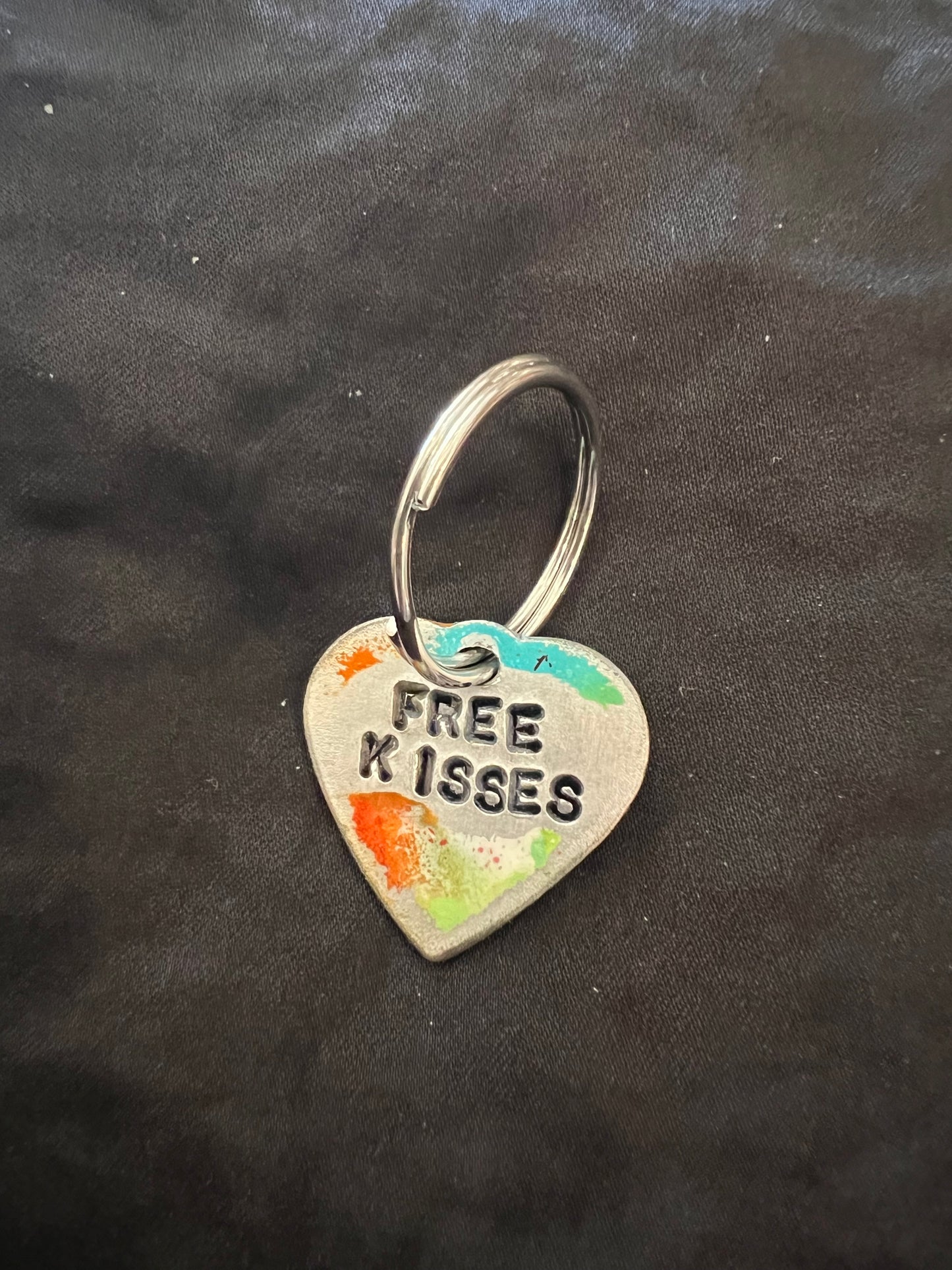 PetTag S: Free Kisses