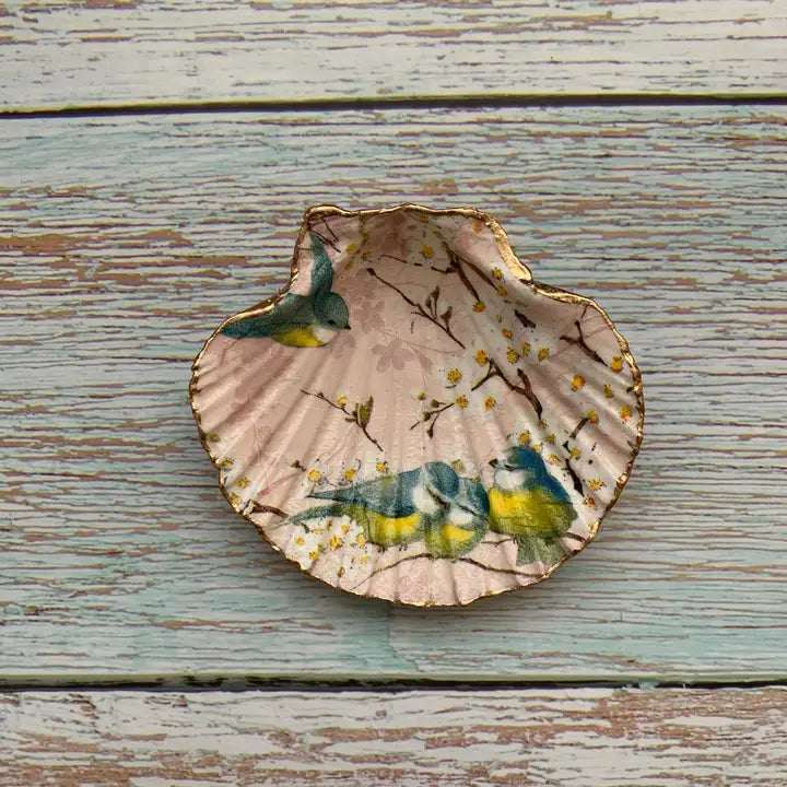Spring Time Birds Shell