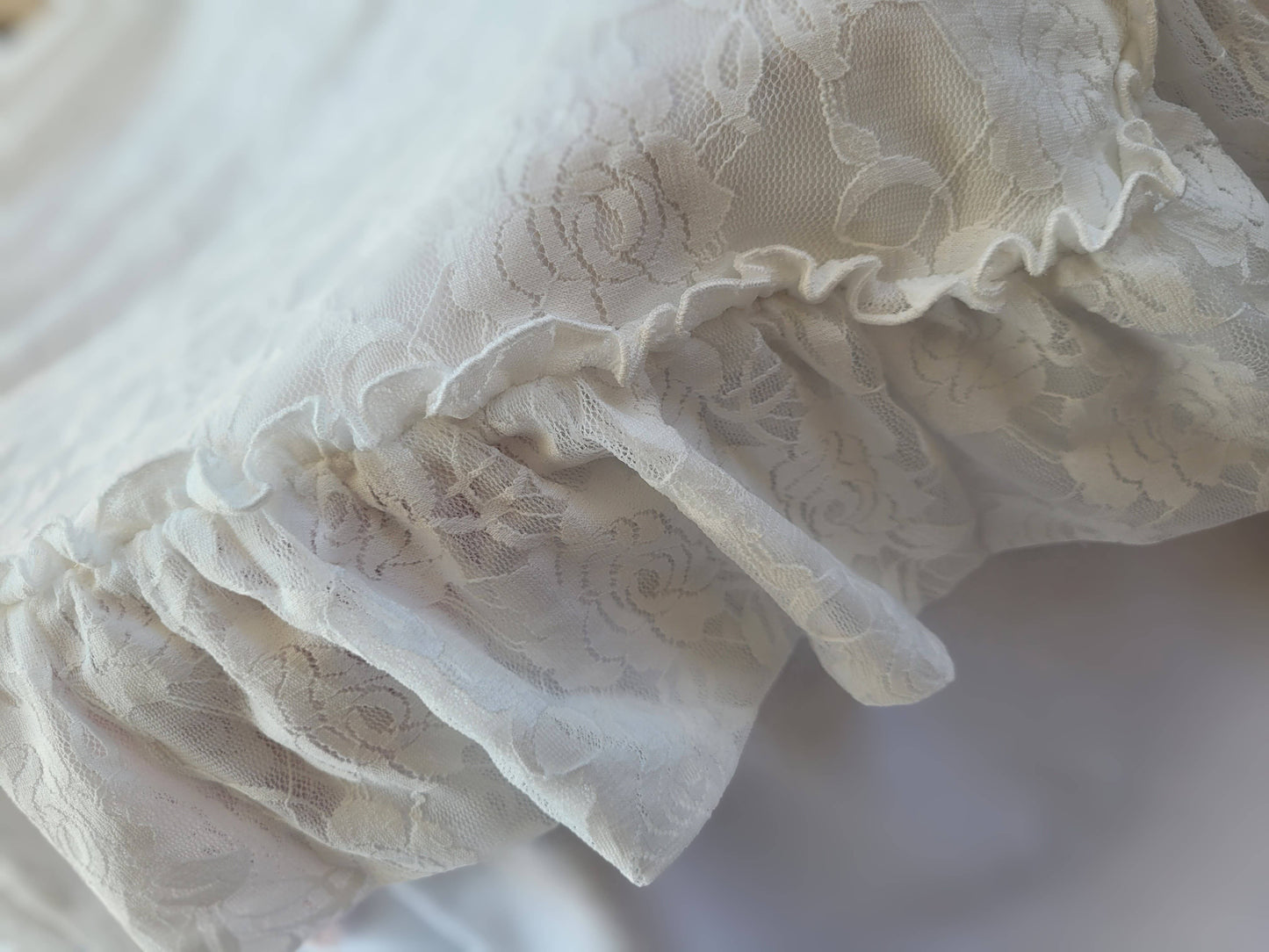 Lace receiving blanket