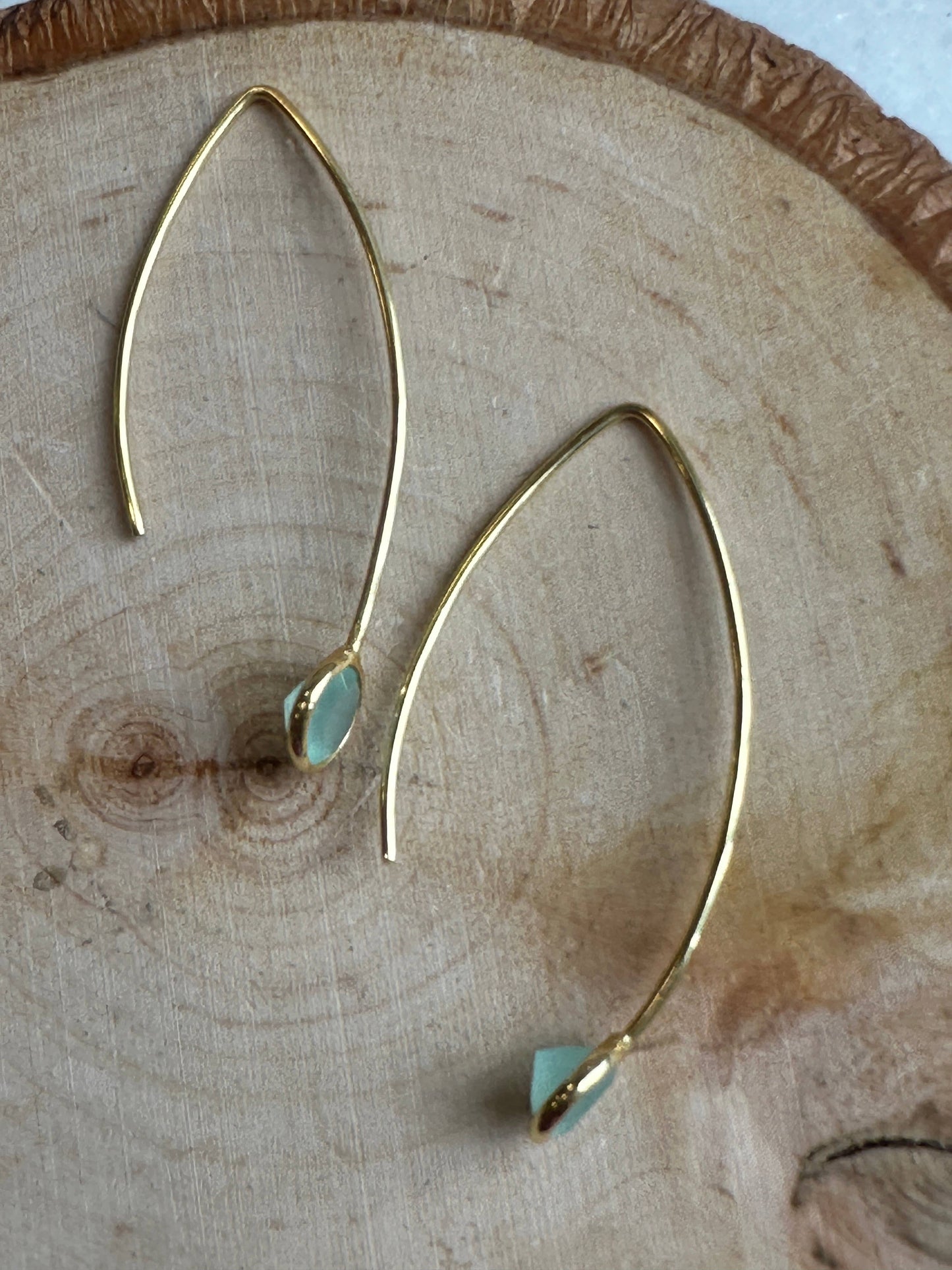 Pendientes colgantes largos con piedras semipreciosas