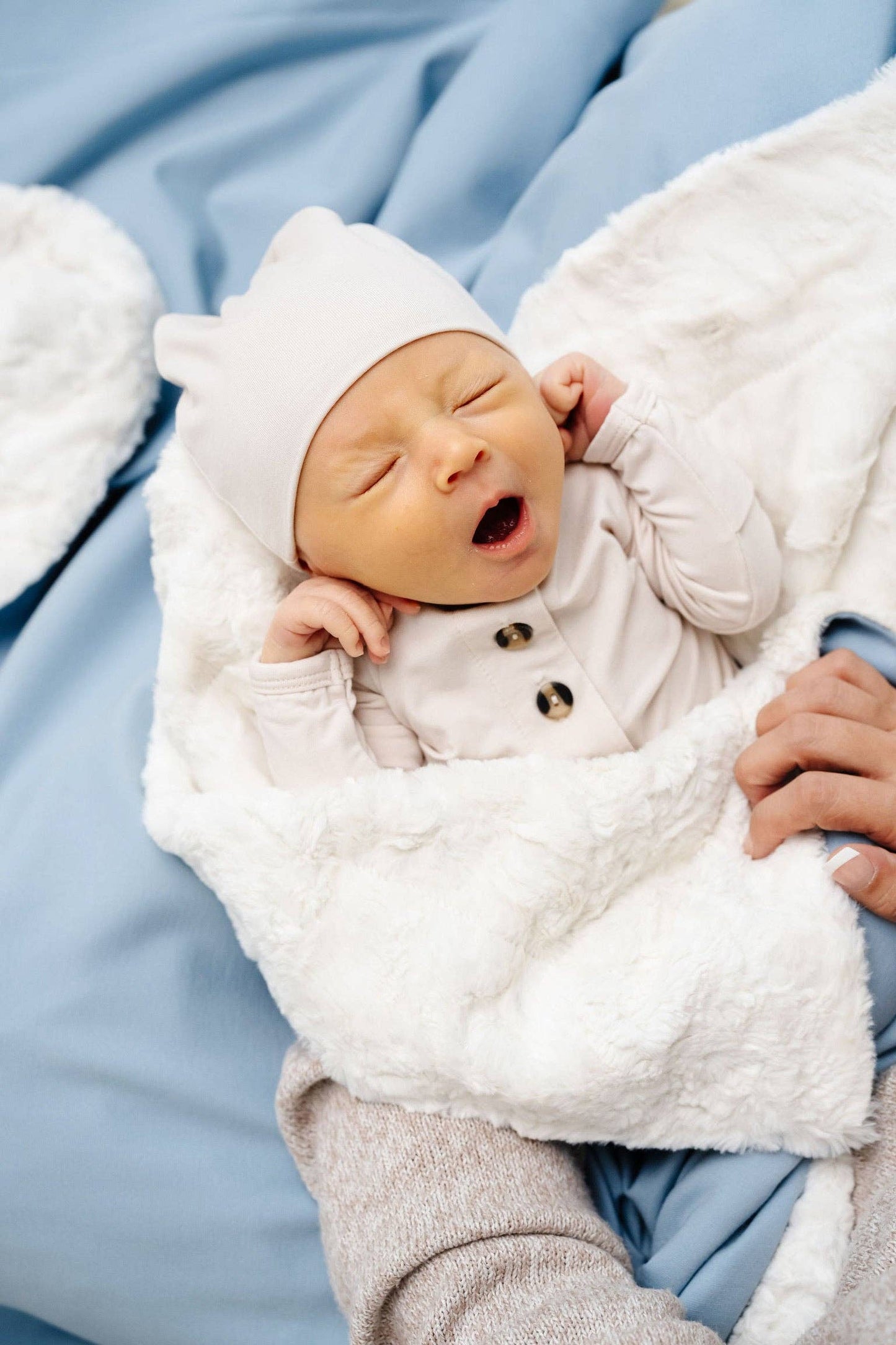 Cozy Weighted Baby Blanket - Steel