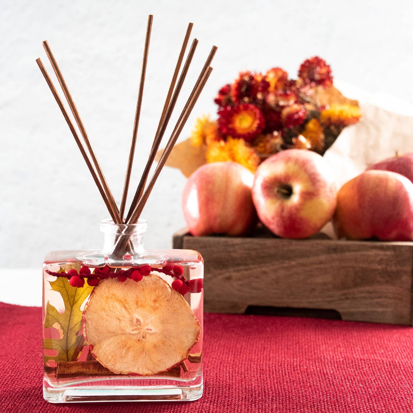 Apple Cider Cinnamon Botanical Reed Diffuser