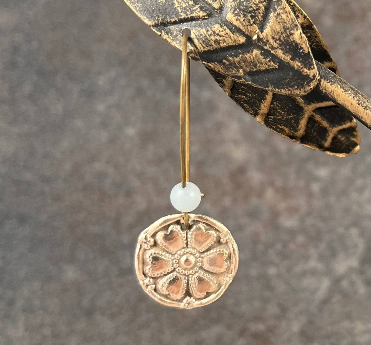 Aimee - Heart Flower Earrings