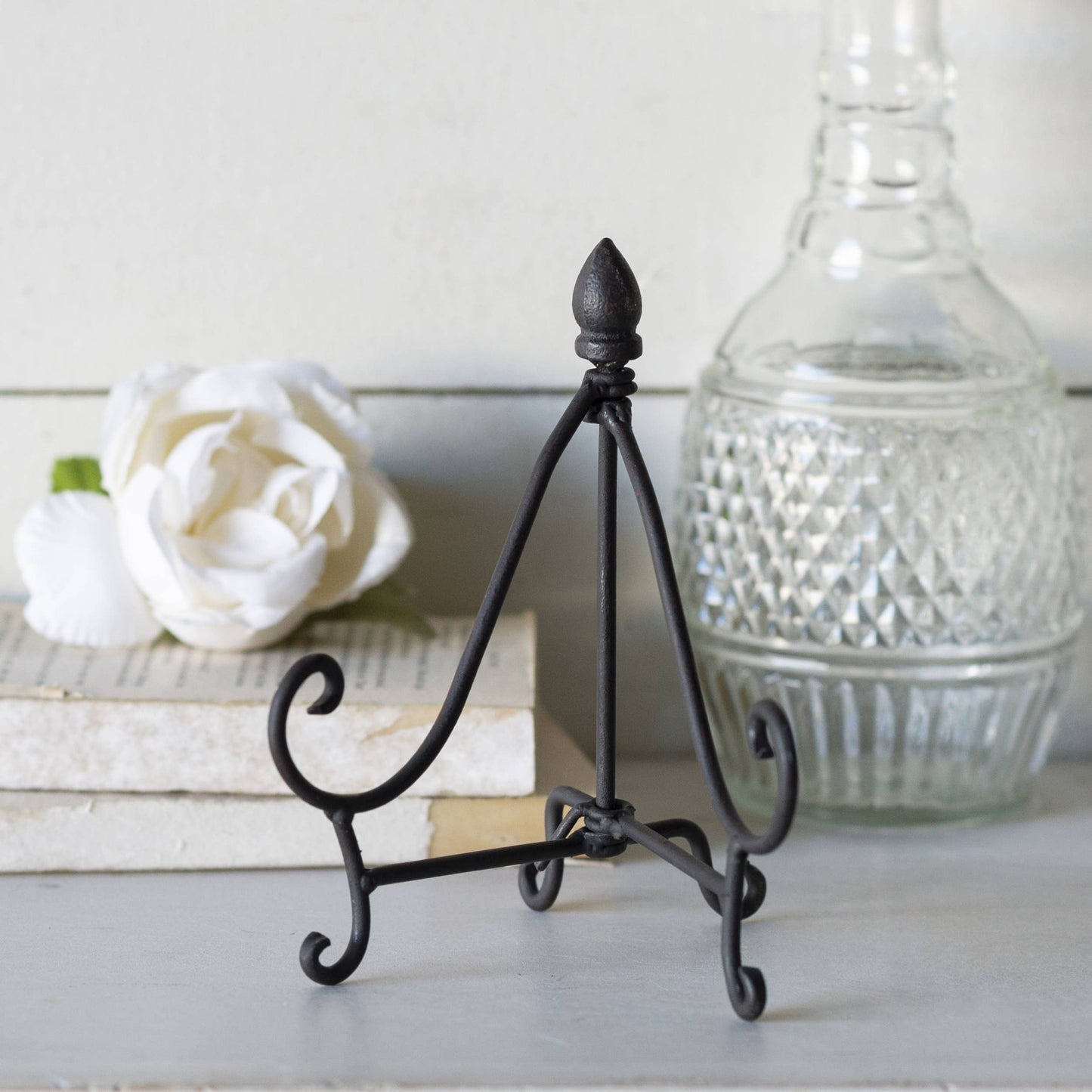 Metal 7.75" Black Scroll Design Easel