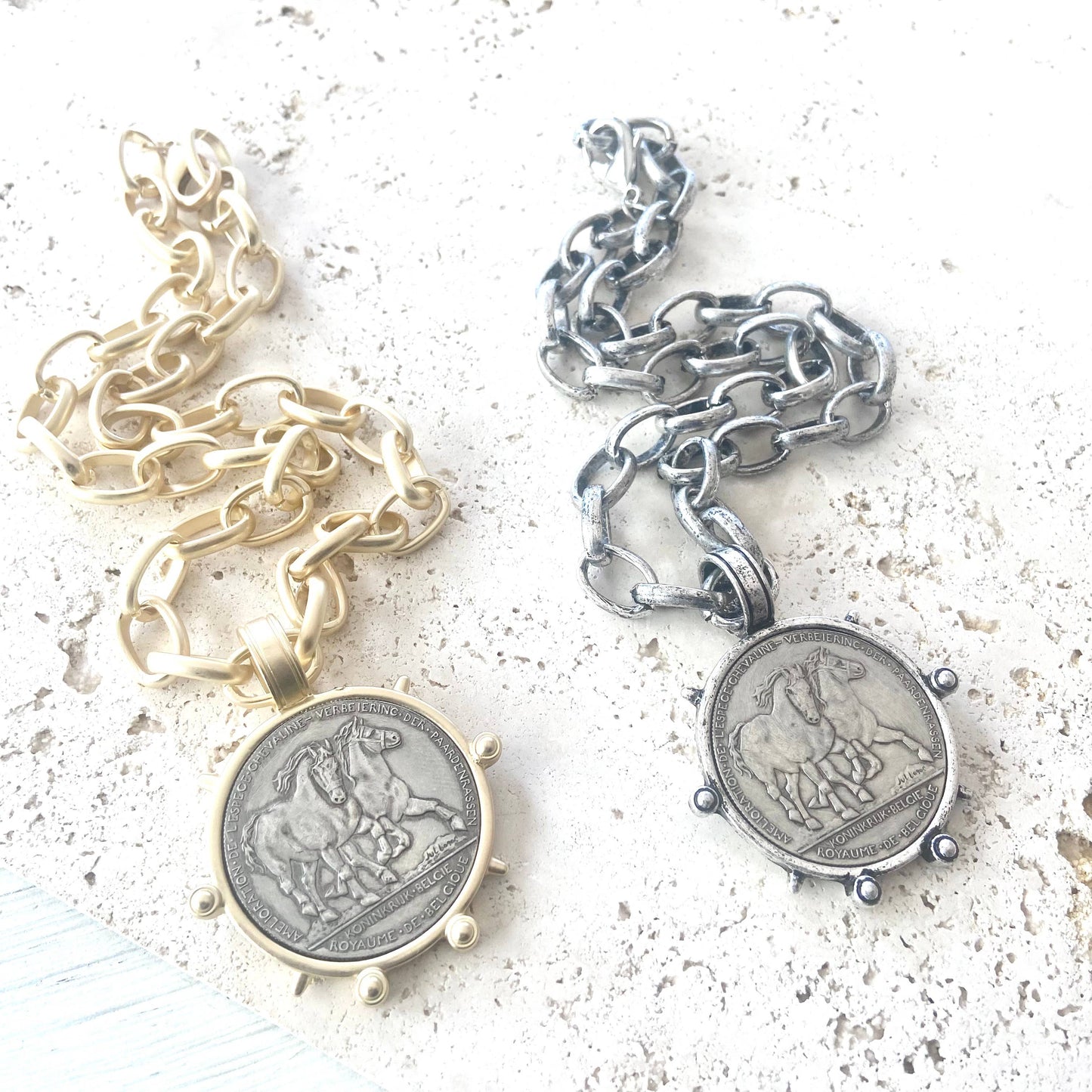 VB&CO Designs - Joyería artesanal con monedas de caballo, estilo rodeo occidental, Bélgica