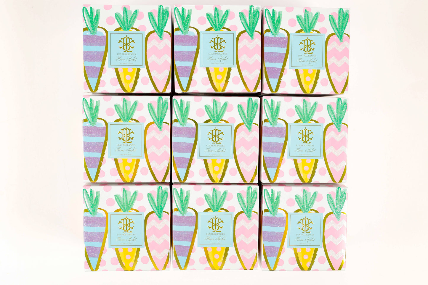 LUX FRAGRANCES - $15.00 mínimo 6 - VELA DE DISEÑO EN CAJA DE 8OZ CON AROMA A MERCADO DE FLORES