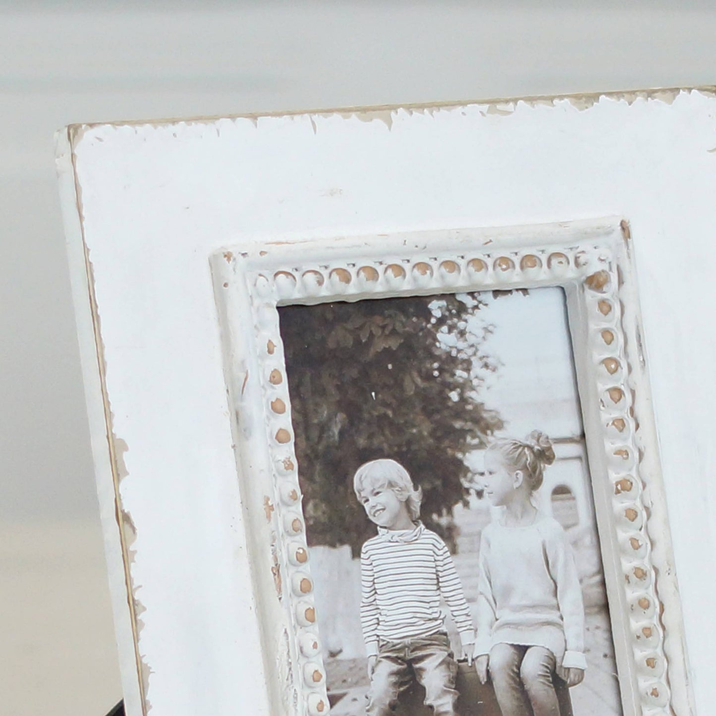 Wood 9.5 in. White 4x6 Photo Frame