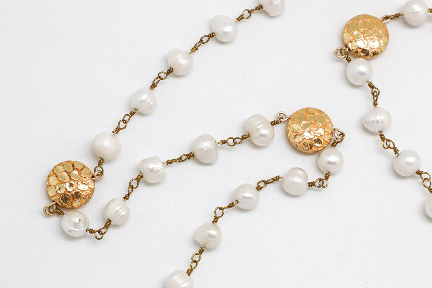 Necklace Freshwater Pearl w/Gold Beads Gold Copper Chain