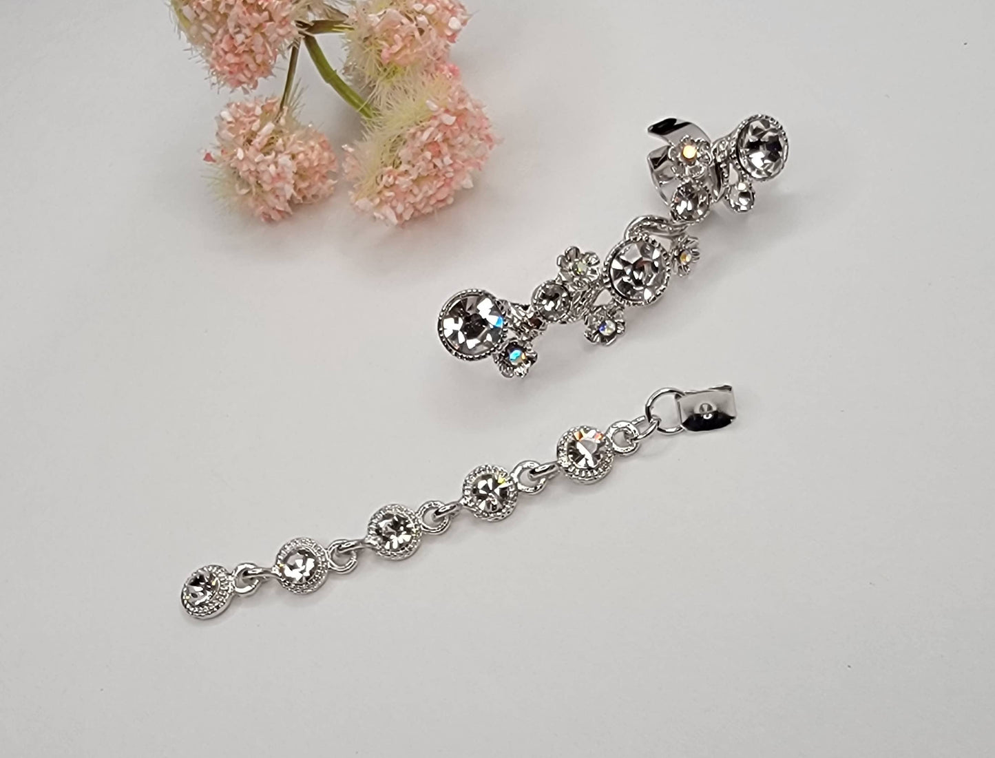 EAR CUFF WITH BAK DROP DANGLE EARRING..