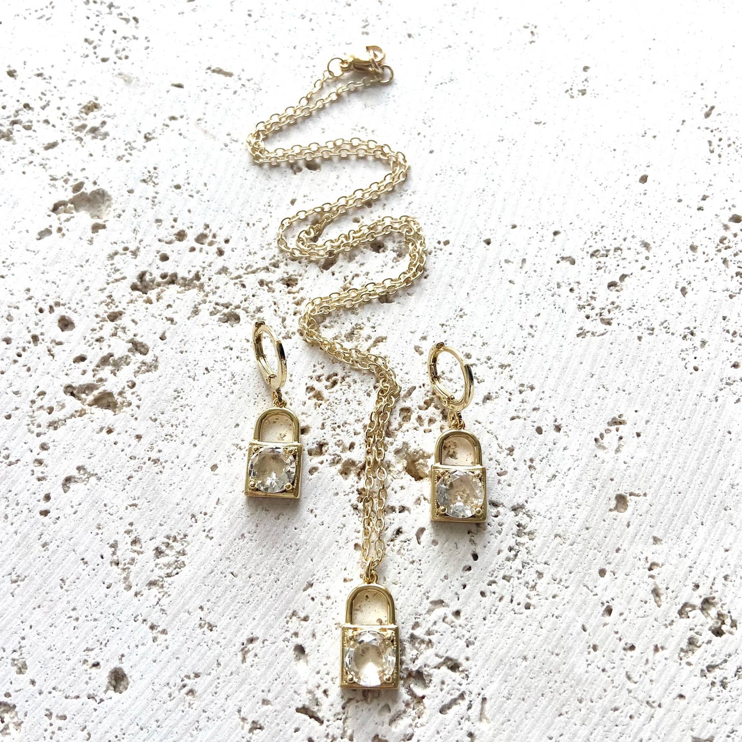 Lock crystal designer necklace