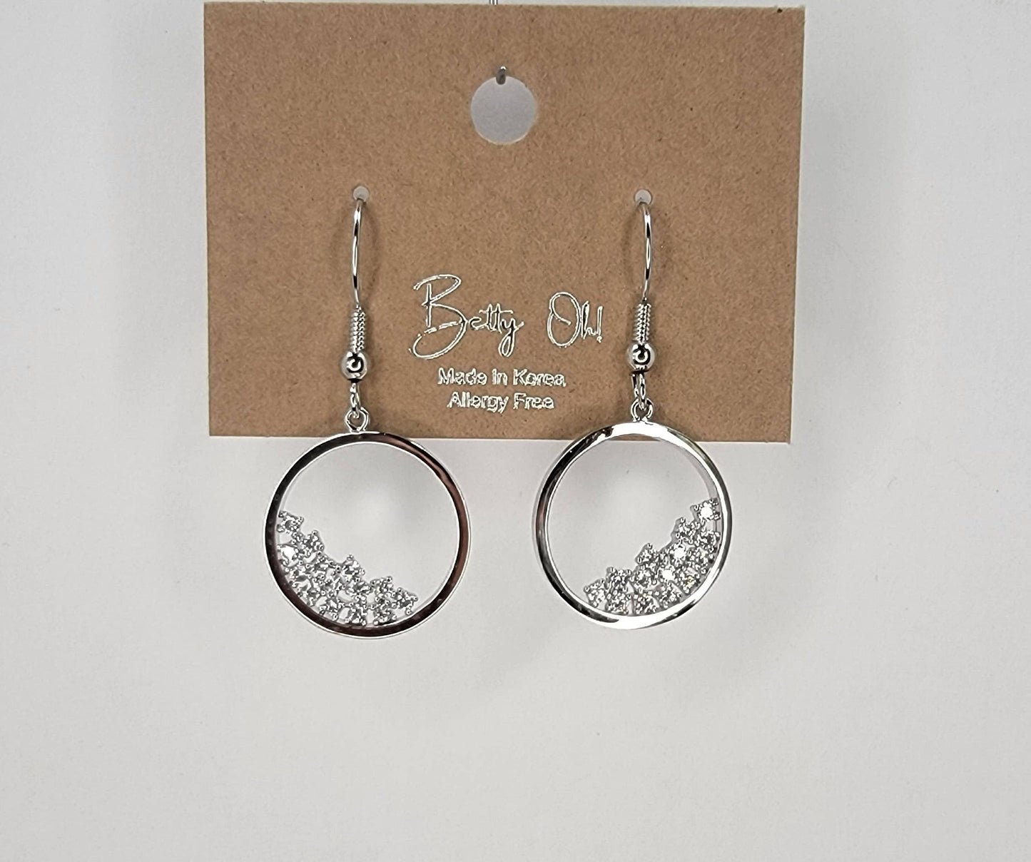 Circle Fill With Stones Hook Earring