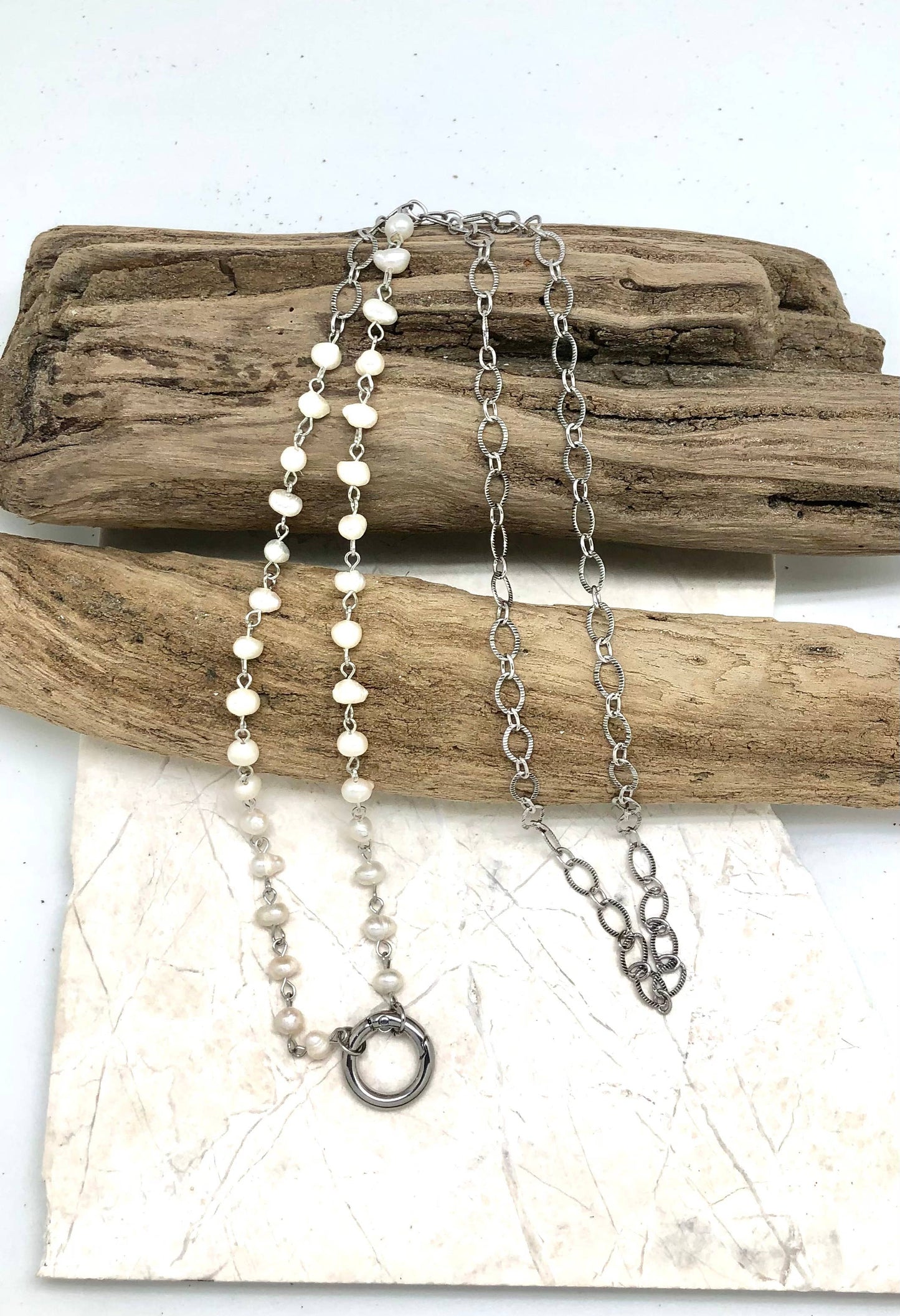 Necklace Freshwater Pearl on Antique Silver w/Silver Ring34