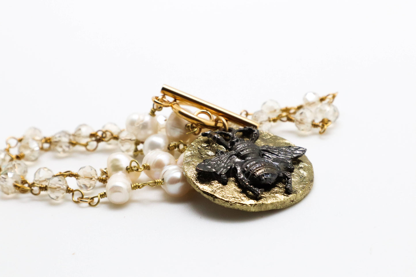 Necklace Freshwater Pearl Clear Glass Chain 2 Tone Bug 20”