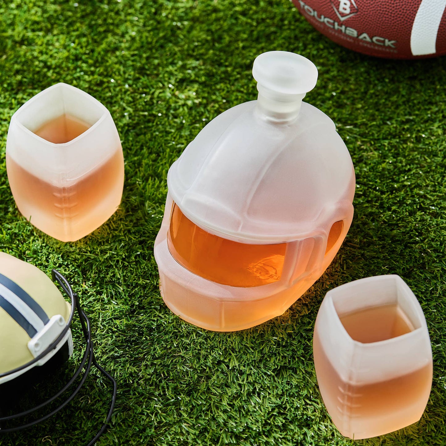 CRAFTGEN - Football Whiskey Decanter - Gifts for Him Husband Boyfriend