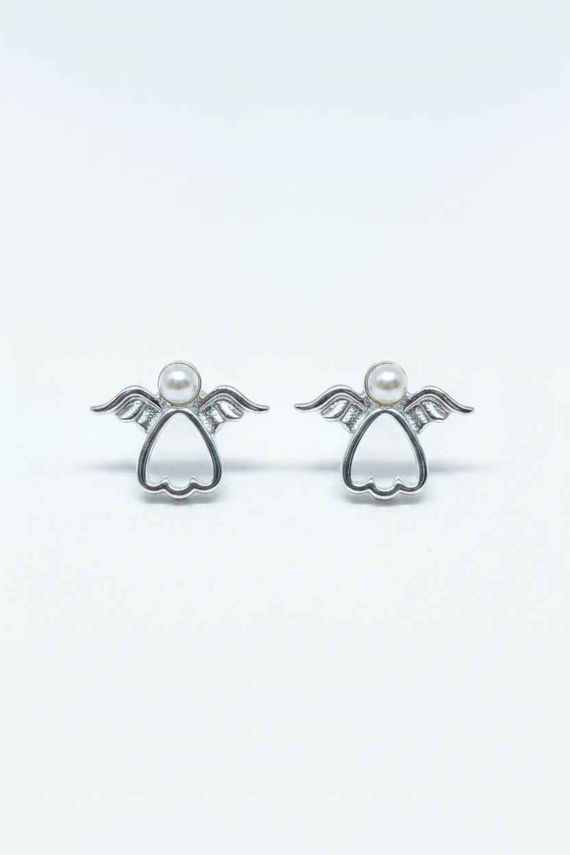 Silver angels with pearls