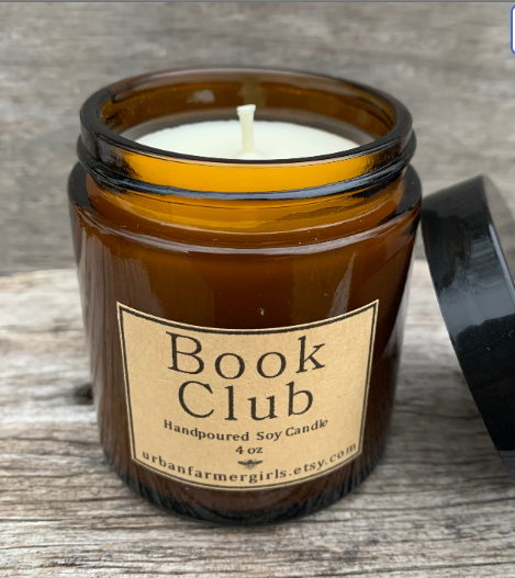 Vela de soja de 4 oz vertida a mano del Club del Libro