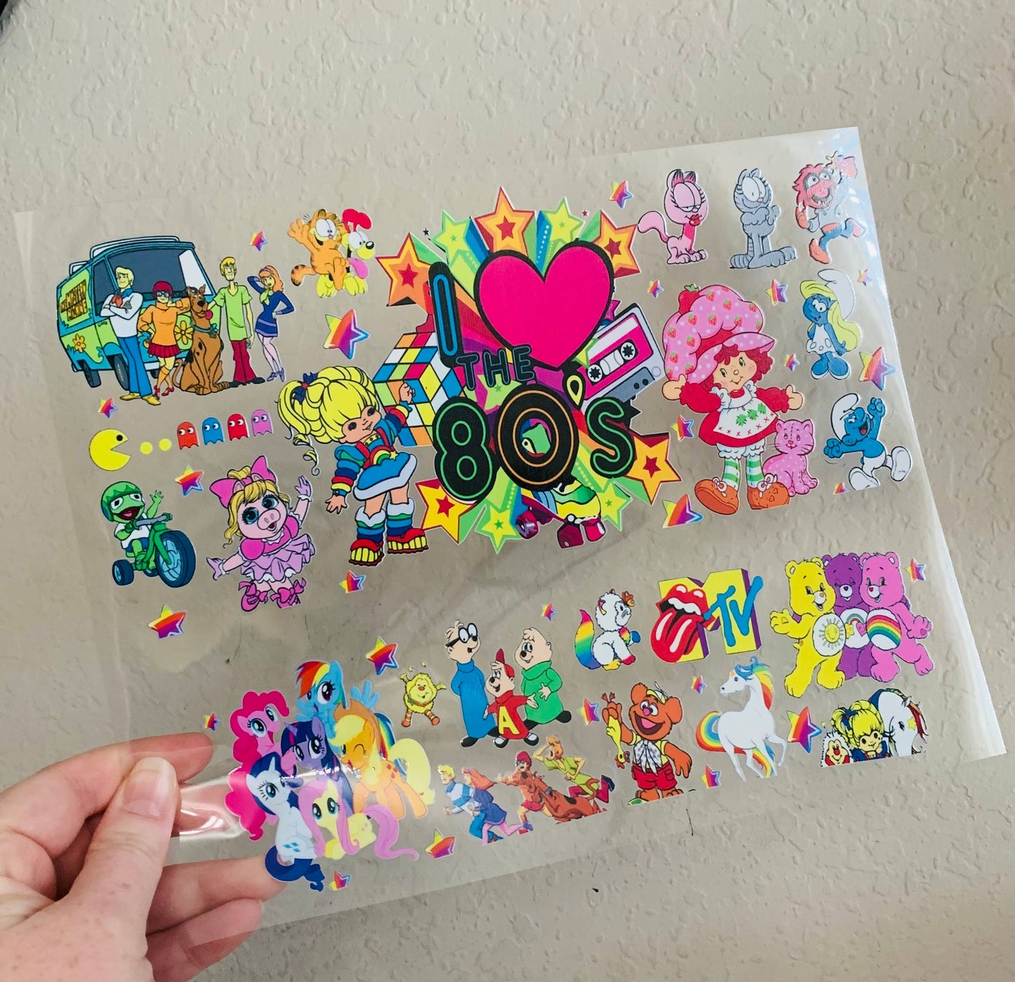 Oily Graphic Creations - Love the 80s-40oz UV DTF Tumbler Wrap