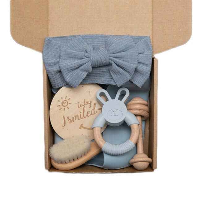 Baby Silicone Bibs Headband Brush Gift Set: Brown