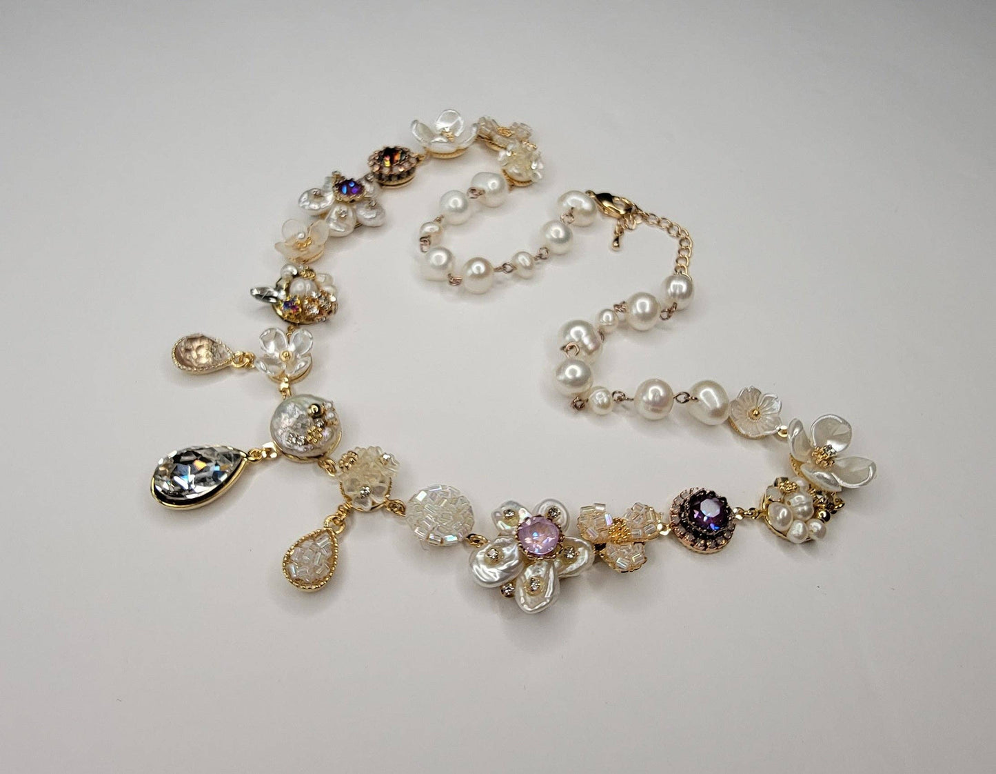 Handmade Necklace-Pearl and Crystal Beads