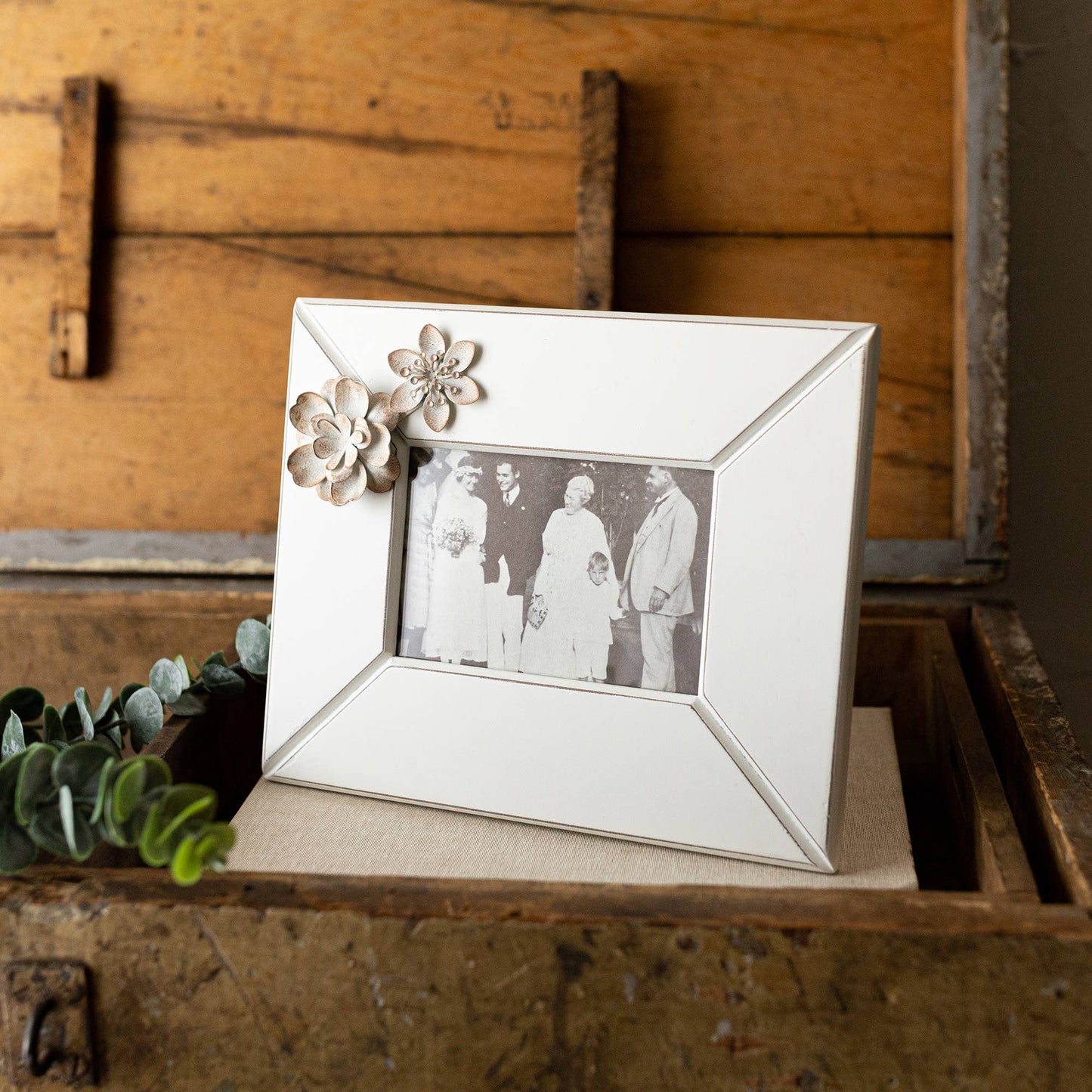 4x6 Photo Antique Flower Picture Frame White