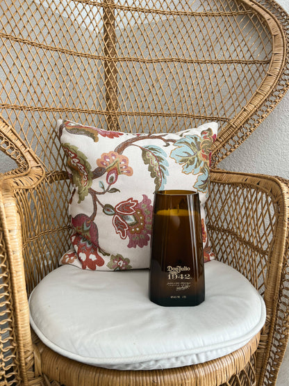 Recycled 1942 Candle: Amber/Sandalwood/Leather / Medium