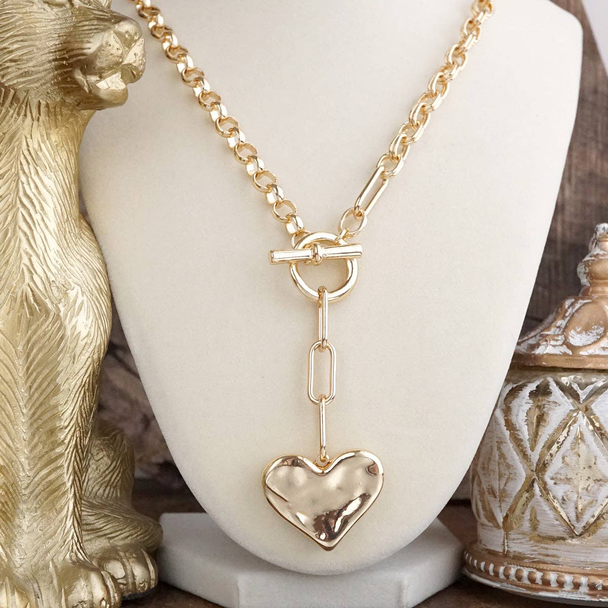 Hammered Heart Lariat Necklace in Gold